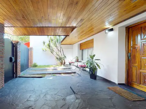 Casa en Venta en La Plata, USD 145.000