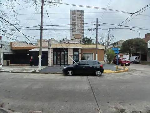 Casa - Venta - Argentina, Tres de Febrero - Estrada 1311