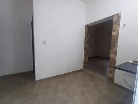 Depto Tipo Casa en Alquiler de 1 dormitorio
