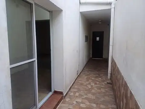 Depto Tipo Casa en Alquiler de 2 ambientes