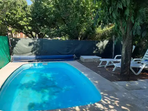 Venta casa en La Cumbre, con gas natural