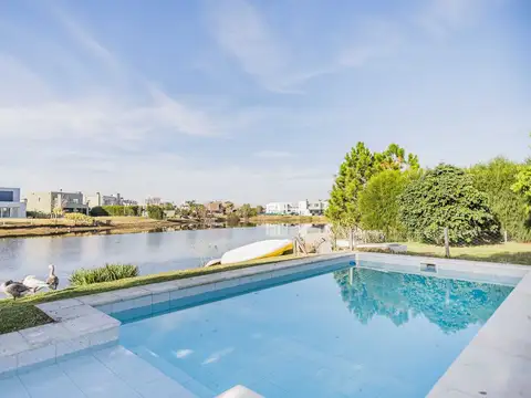 CASA UNA PLANTA ALQUILER Bo S FRANCISCO AL AGUA
