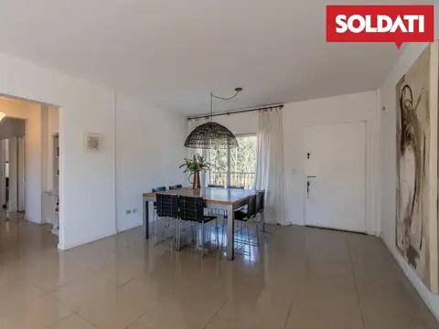 Departamento en Venta con 3 cocheras