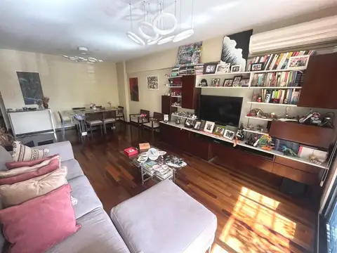 Departamento en Venta en Parque Centenario, USD 278.000
