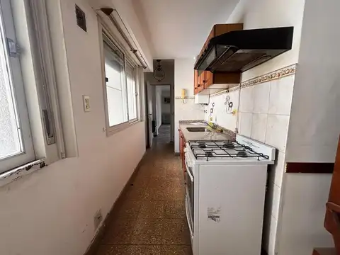 Departamento 4 ambientes con 2 baños