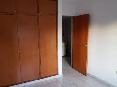 Departamento en Alquiler en Ipona, $ 650.000