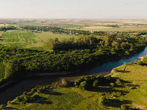Fraccion 30.714 Hectareas en Lucio V Lopez Interseccion Ruta Nacional 34 y Ruta Provincial 26