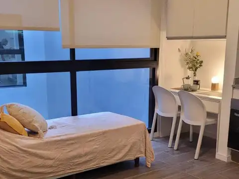 SKYLINE STUDIO – Diseño moderno, luz natural y amenities