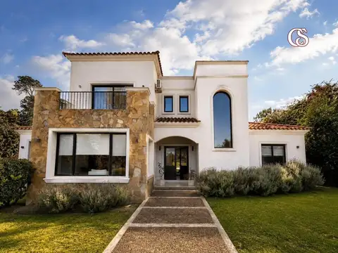 Exc Casa 4 Dor Alq Amob Pil/qcho/est/esc/bcon La