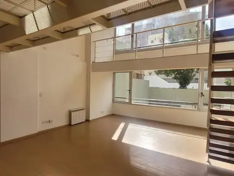 Oficina 2 ambientes con 2 baños