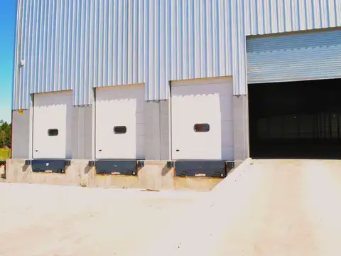 Galpon en Alquiler A Estrenar