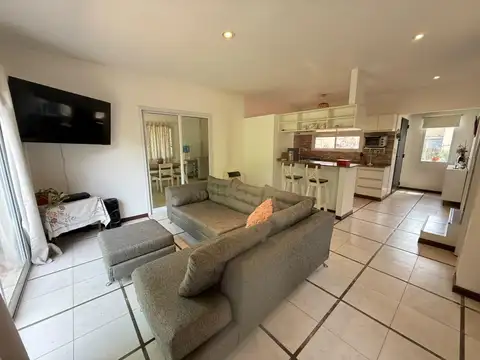 Casa con 4 Dormitorios en el Barrio Privado El Hornero - Pilar