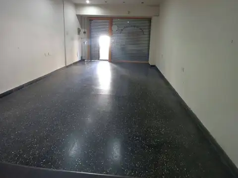 Local en Alquiler en Victoria Barrio Centro, $ 900.000