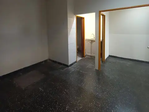 Local en Alquiler en Victoria Barrio Centro, $ 900.000