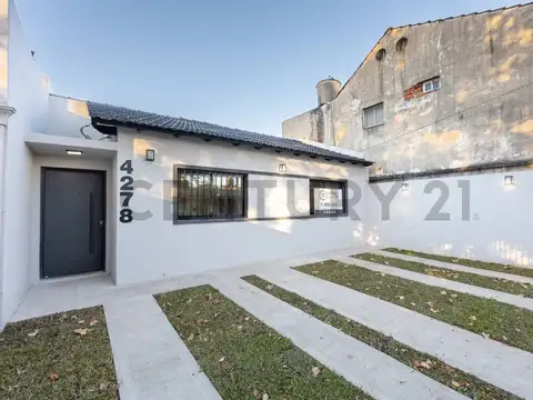 VENTA CASA 5 AMBIENTES APTO CREDITO- A ESTRENAR EN SANTOS LUGARES- ACEPTA PERMUTA