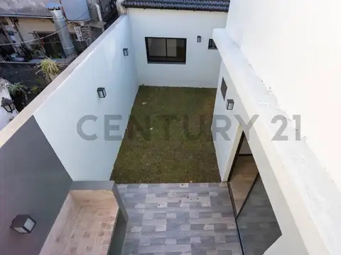 VENTA CASA 5 AMBIENTES APTO CREDITO- A ESTRENAR EN SANTOS LUGARES- ACEPTA PERMUTA