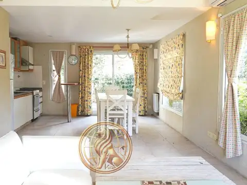 Depto Tipo Casa en Venta de 3 dormitorios