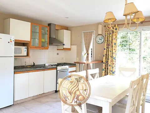 Depto Tipo Casa en Venta al Este