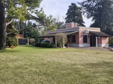 Excelente Casaquinta en Tortuguitas - 3 Dormitorios