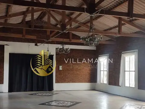 Casa en Venta con 1 cochera