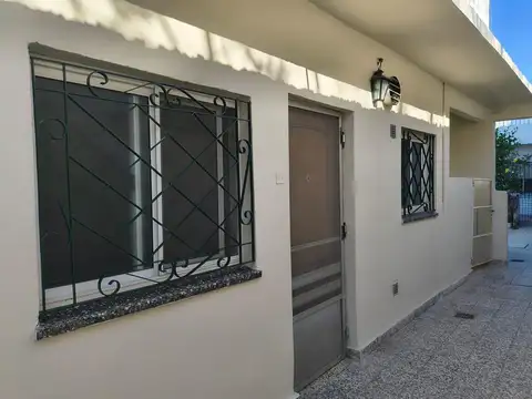 Alquiler PH de 3 ambientes SIN EXPENSAS en Don Bosco