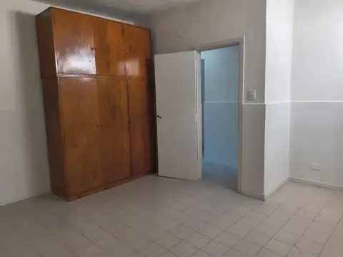 Alquiler PH de 3 ambientes SIN EXPENSAS en Don Bosco