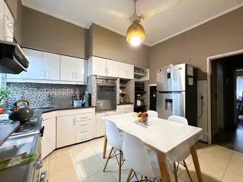 LOCAL Y CASA A LA VENTA
