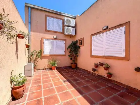 Depto Tipo Casa en Venta de 2 dormitorios