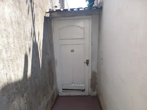 BRANDSEN 2300, Piso PB