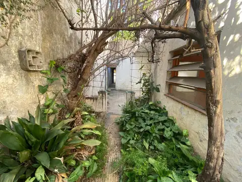 Terreno en Venta 25  mts Fondo