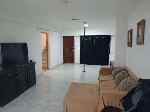Casa en Venta en Las Flores, USD 169.999