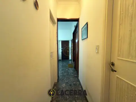 Venta en Block Casa 4 ambientes + departamento 2 ambientes con piscina en Munro, Vicente López