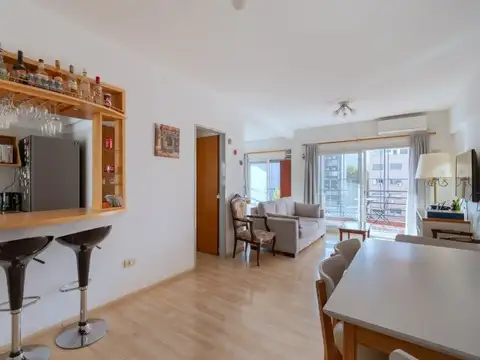 Venta departamento 3 ambientes en Recoleta luminoso