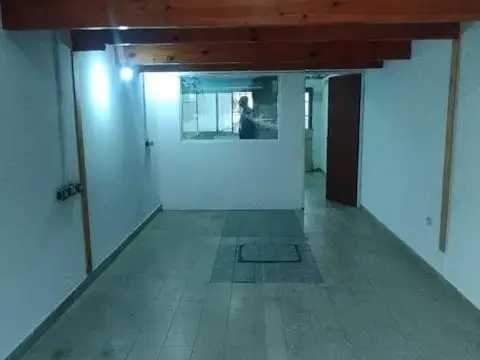 Local en Alquiler en José León Suárez, $ 800.000