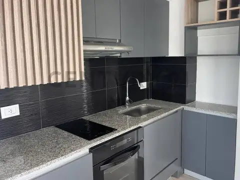54 Y 25 1400, Piso 3