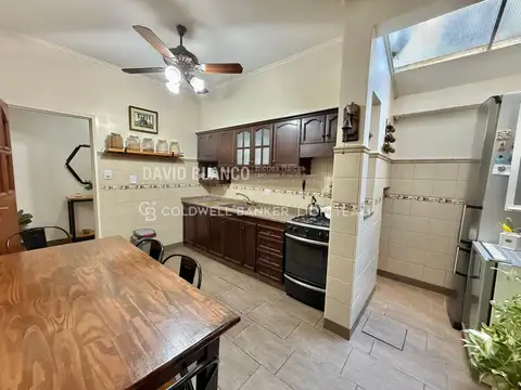 Depto Tipo Casa en Venta 40 años