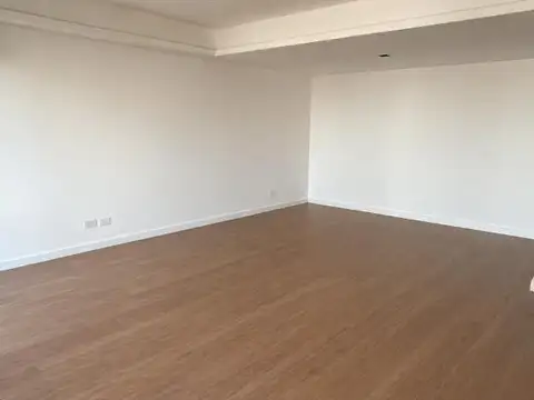Oficina 3 ambientes con 2 baños