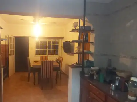 Casa en Venta en Haedo, USD 160.000