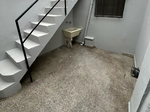 Depto Tipo Casa en Alquiler al Sur