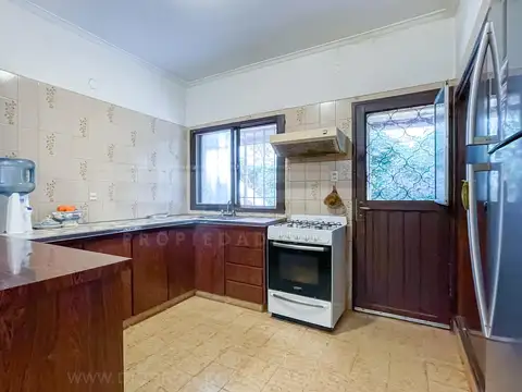 Depto Tipo Casa en Venta con 1 cocheras