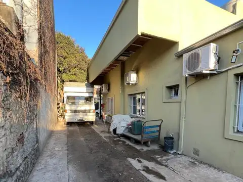 Venta de lote  de 8.66 x 46.19 para construir  en Mataderos
