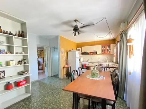 Carrasco  1400