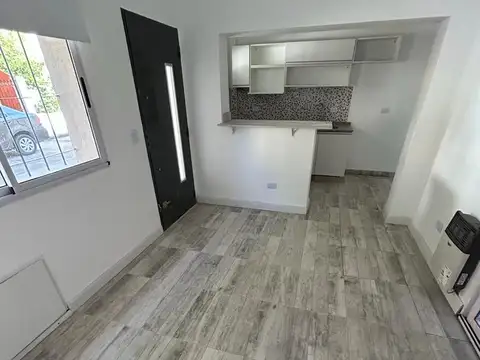 Depto Tipo Casa en Venta en Floresta, USD 165.000