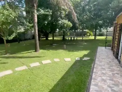 Quinta en Venta con 1 cochera