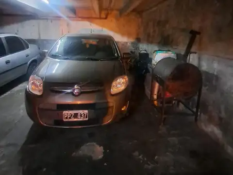VENTA COCHERA MICROCENTRO