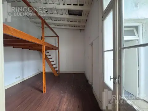 Depto Tipo Casa en Venta de 1 dormitorio