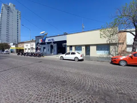 Local en Venta en Alberdi, USD 250.000