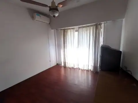 Departamento en Venta en Caballito Sur, USD 139.900