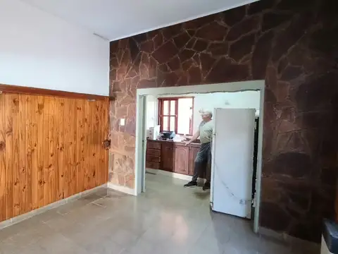 Casa en Alquiler en Capitán Bermudez, $ 600.000