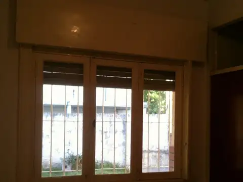 Depto Tipo Casa en Alquiler de 3 ambientes